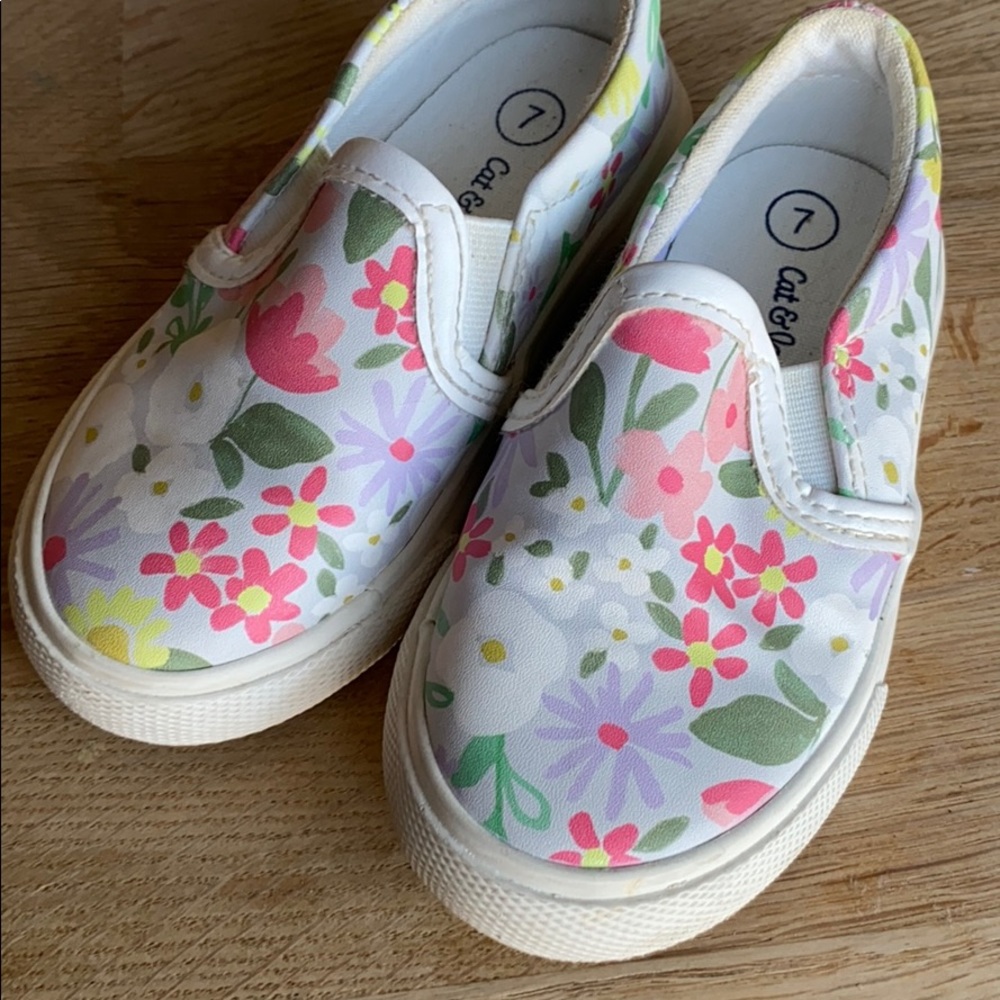 Cute floral slip on shoes for toddler